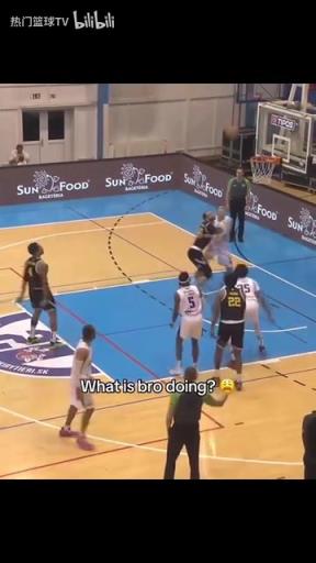 一分變兩分！這哥們得感謝5號為他成就了名場面！